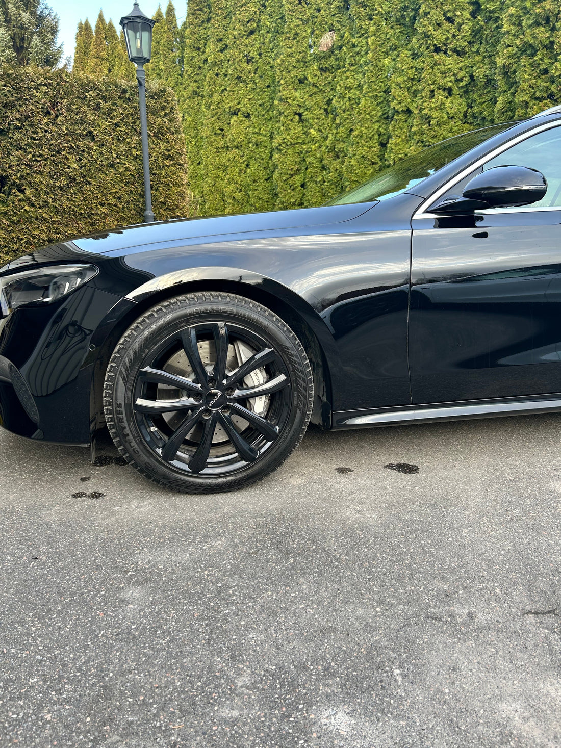 Invändig och utvändig tvätt av Mercedes E-klass